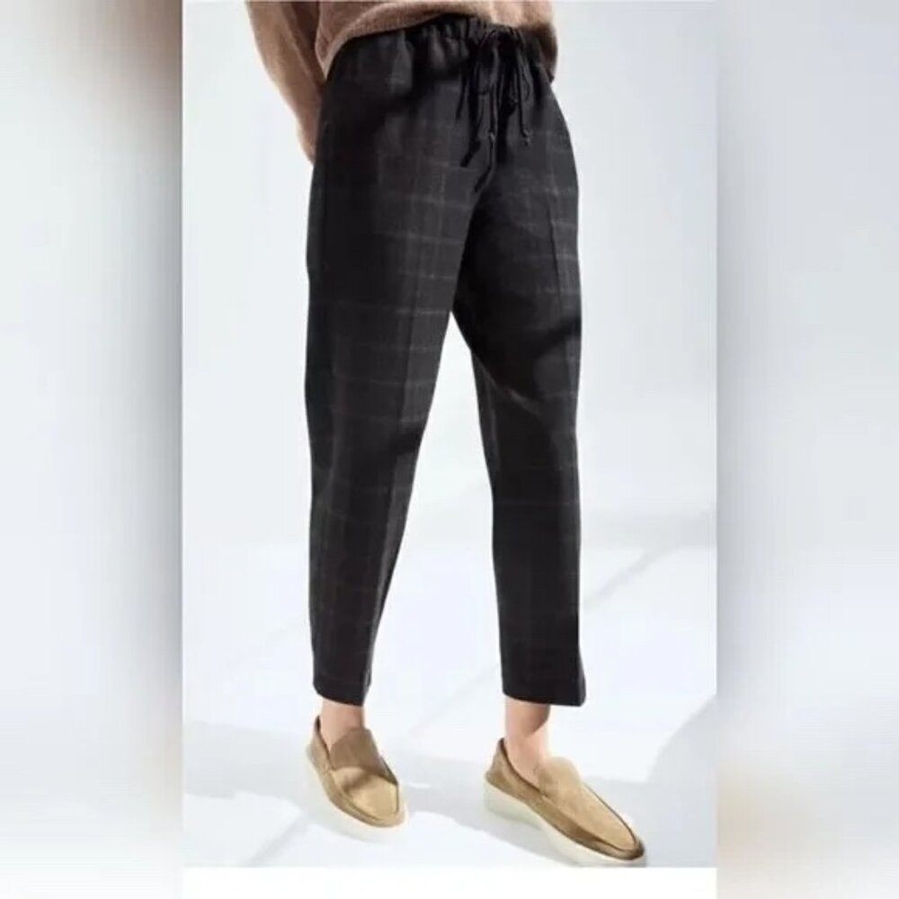 Aritizia Babaton Black Plaid Jimmy Pants Size XS